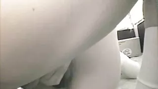 69 පොජ්ජ දී උණුසුම් දැරිය මිතුරාගේ කුකුළා