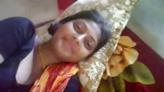 18 හැවිරිදි ශිෂ්ය අවජාතක තාත්තා සහ තාත්තා දියණිය කෙළ