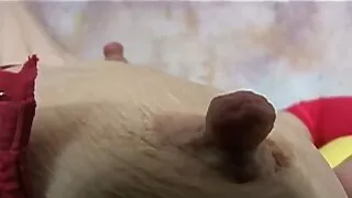 Redbone සිට Tinder ඔහු සමග pukes තෙක් මිතුරාගේ විශාල බෝල්ට් යෝජනාවකුත්