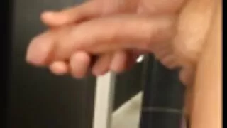 Busty brunette කිරීමට ඉඩ මගුලක්ද ඇගේ පස්ස අපහසු මෙවලම සමඟ